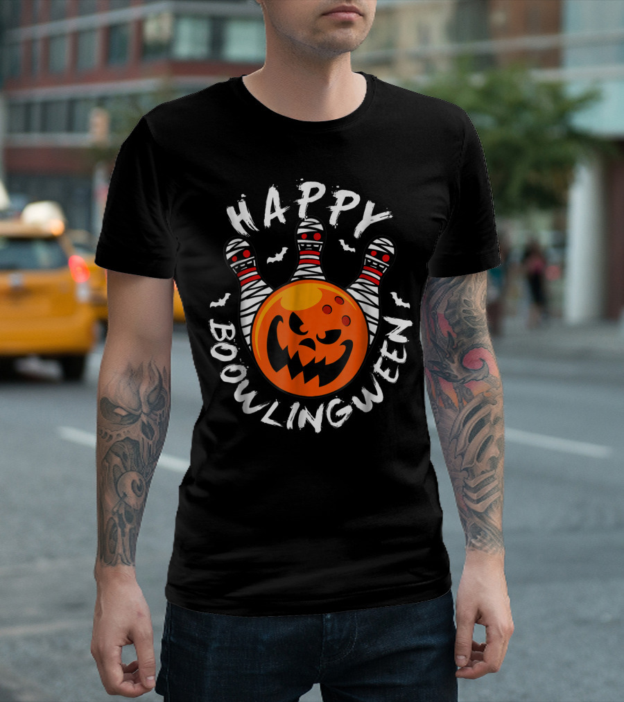 Happy Bowling Halloween Spooky Boolingween Mummy Pins Pumpkin Face T-Shirt