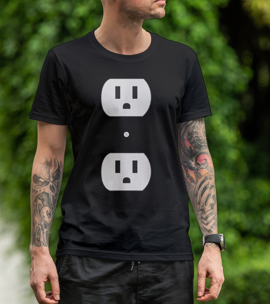 Super Simple Easy Halloween Electrical Outlet Plug Costume T-Shirt