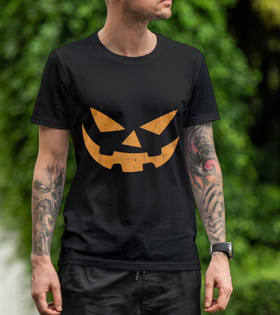 Jack O Lantern Halloween Pumpkin Face Distressed Orange Grin T-Shirt