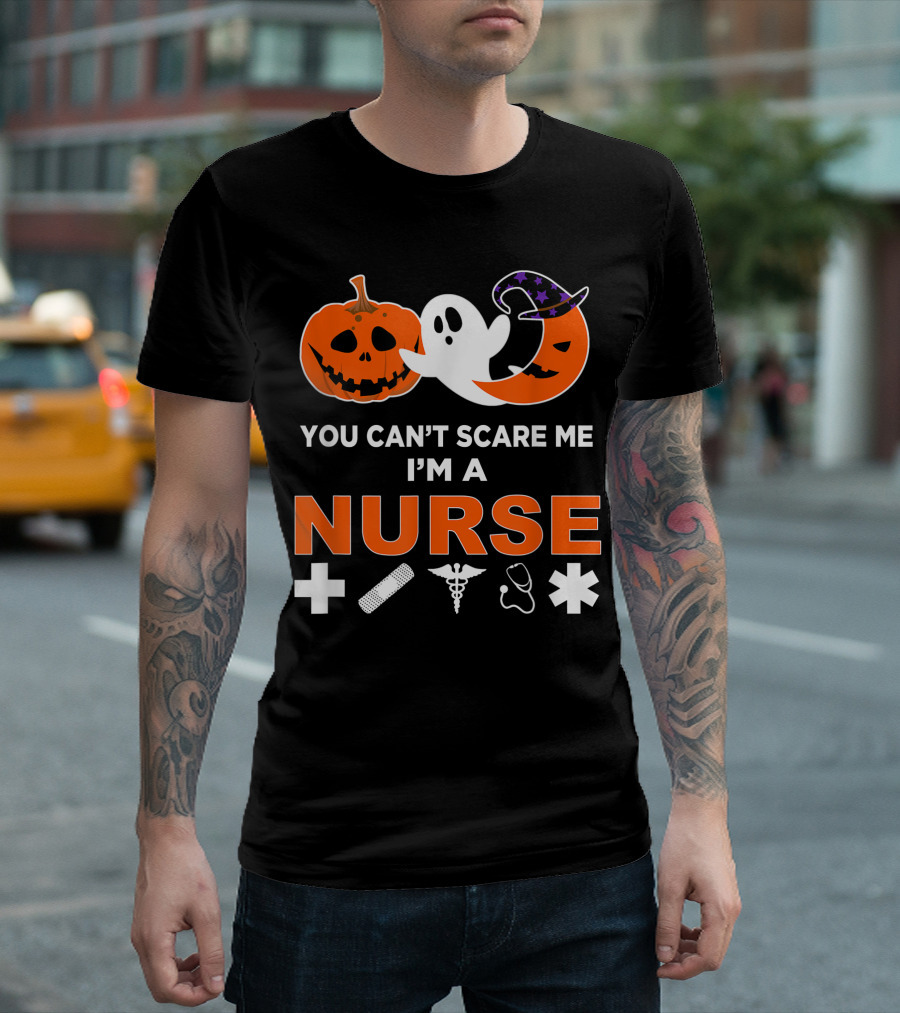 You Can't Scare Me I'm a Nurse Halloween Pumpkin Ghost Moon Symbols T-Shirt