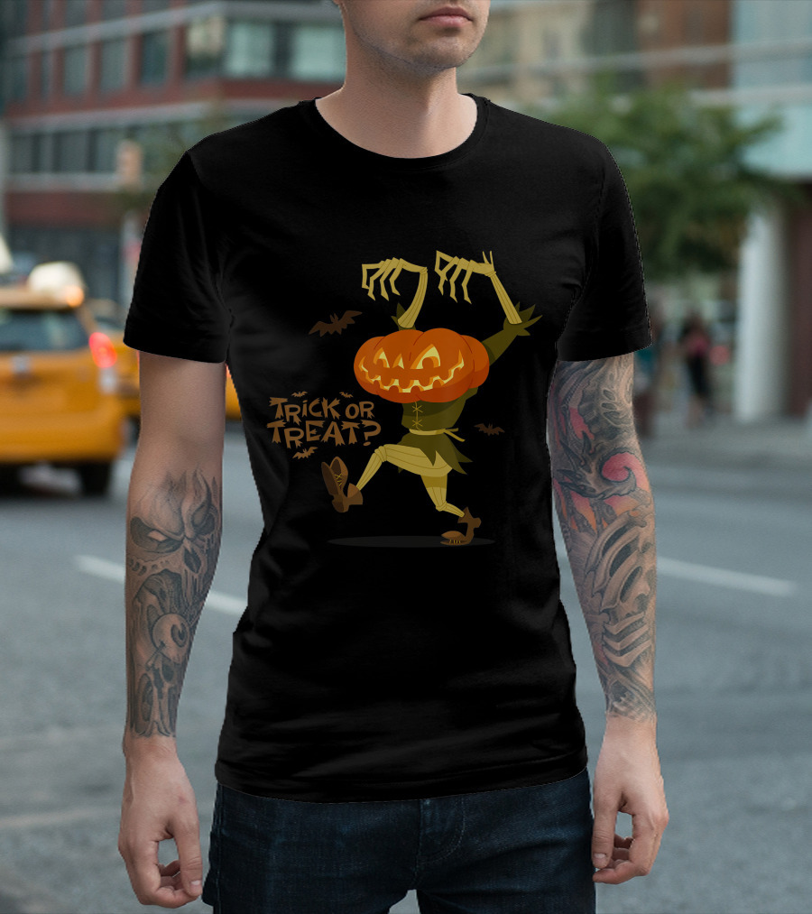 Trick Or Treat Pumpkin Zombie Dancing with Bats T-Shirt