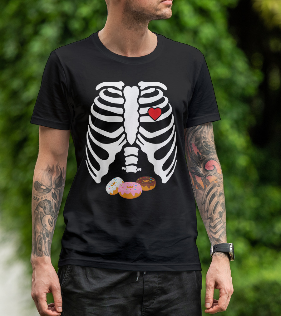 Skeleton Pregnancy Donut X Ray Heart Halloween Rib Cage T-Shirt