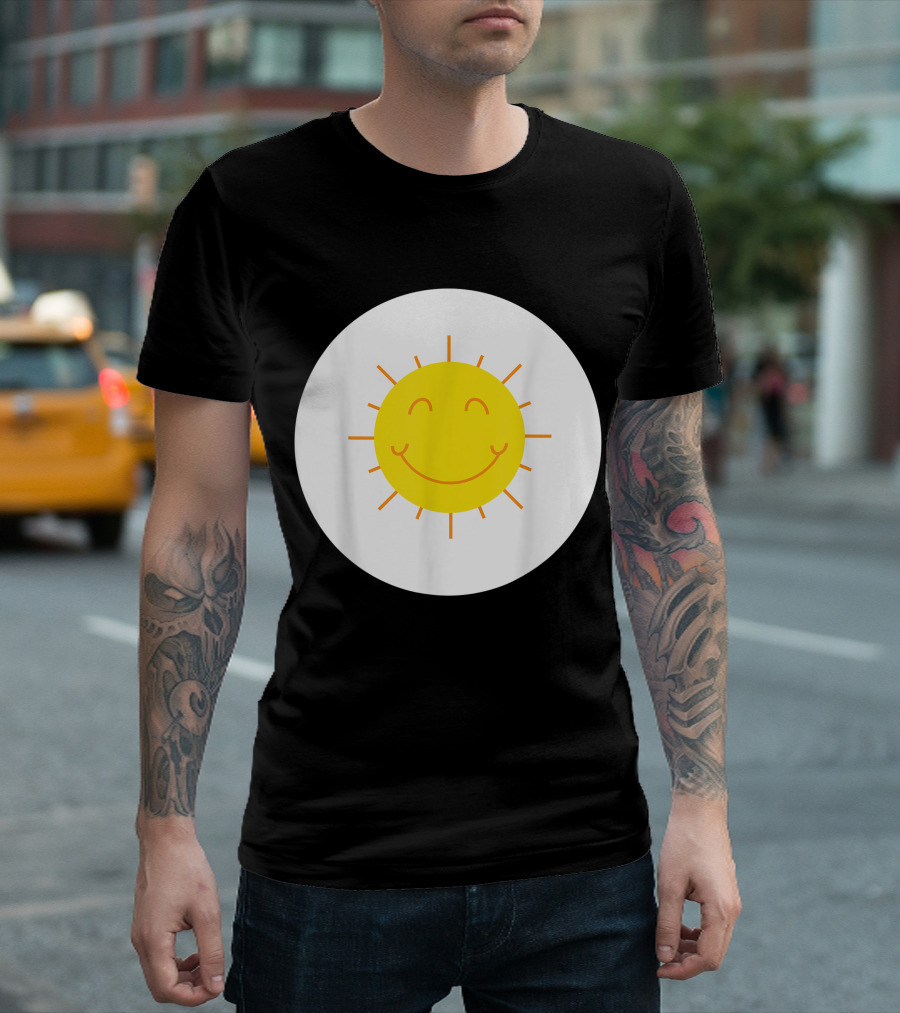 Yellow Sun Happy Halloween Easy T-Shirt