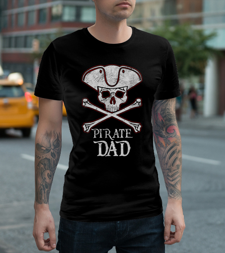 Pirate Dad Skull Crossbones Captain Halloween T-Shirt