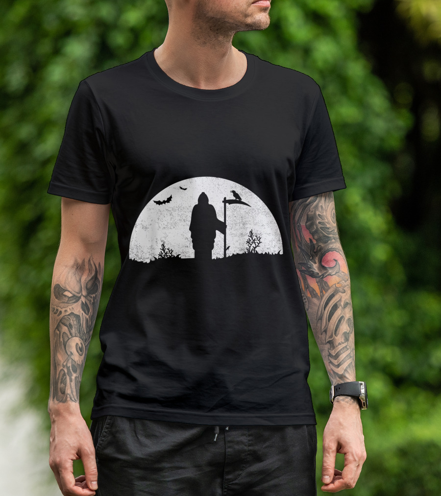 Grim Reaper Distressed Vintage Look Moonlit Silhouette Bats And Raven T-Shirt