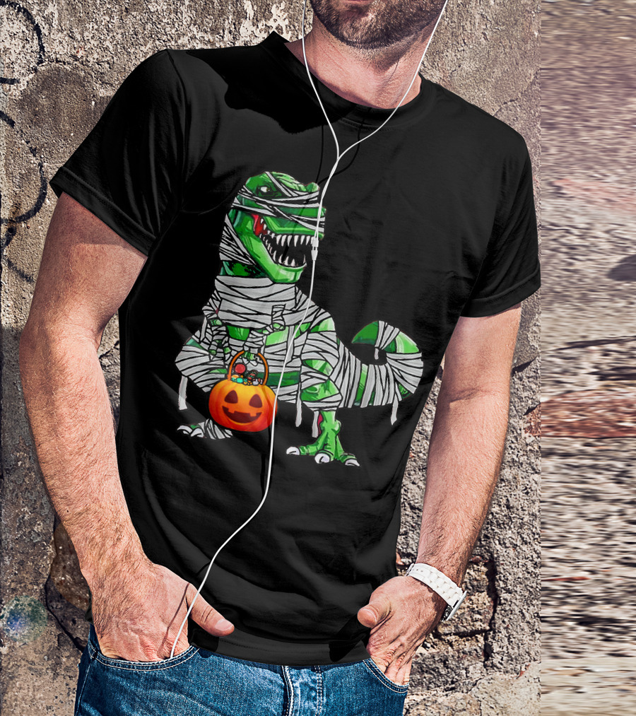 Halloween Mummy Tyrannosaurus Rex Dinosaur With Pumpkin Basket Boys Youth T-Shirt