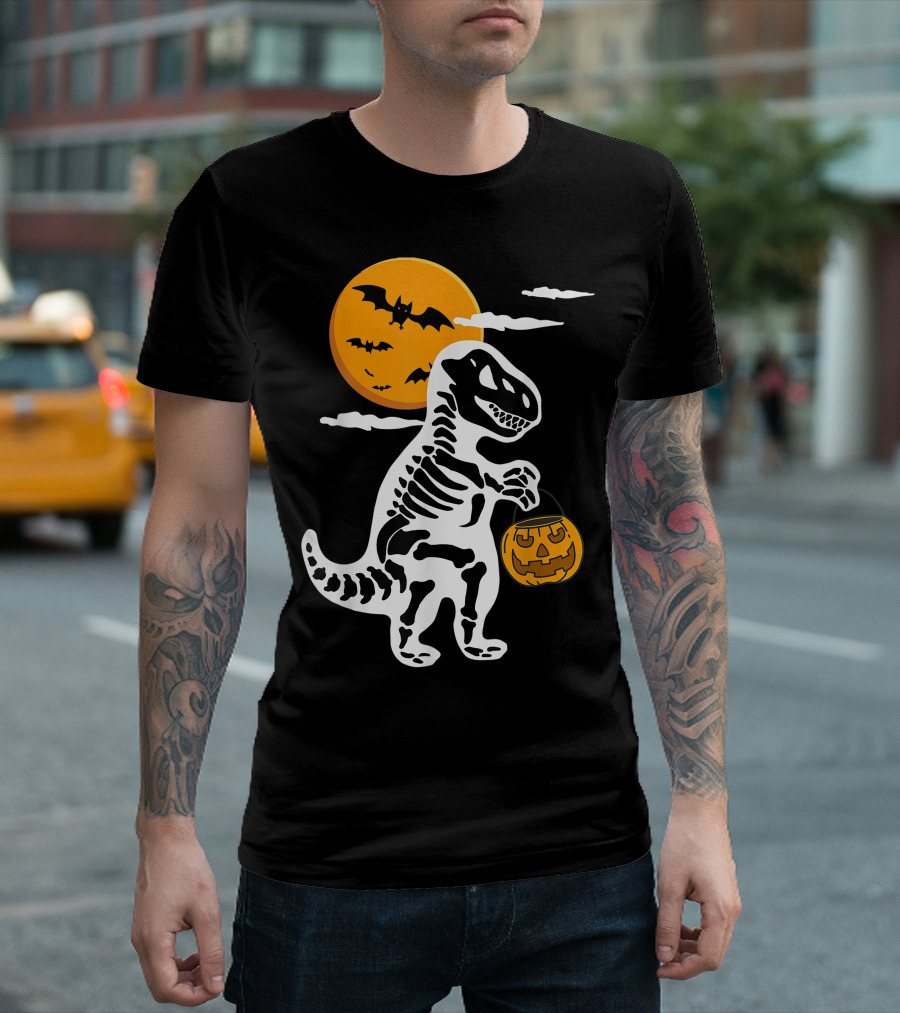 Trick or Treating T. Rex Skeleton Dinosaur Halloween Full Moon Bats Pumpkin Jack-o'-Lantern T-Shirt