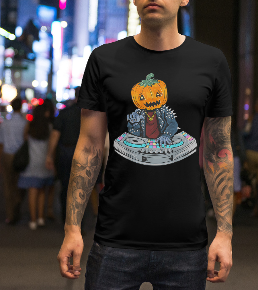 Pumpkin Head Zombie Halloween DJ With Spiked Jacket At Turntables T-Shirt