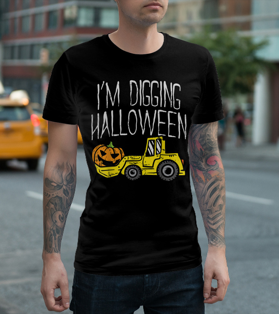 I'm Digging Halloween Truck Pumpkin Cute Costume T-Shirt