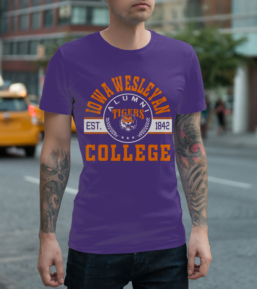 Iowa Wesleyan College Alumni Tigers Est. 1842 T-Shirt