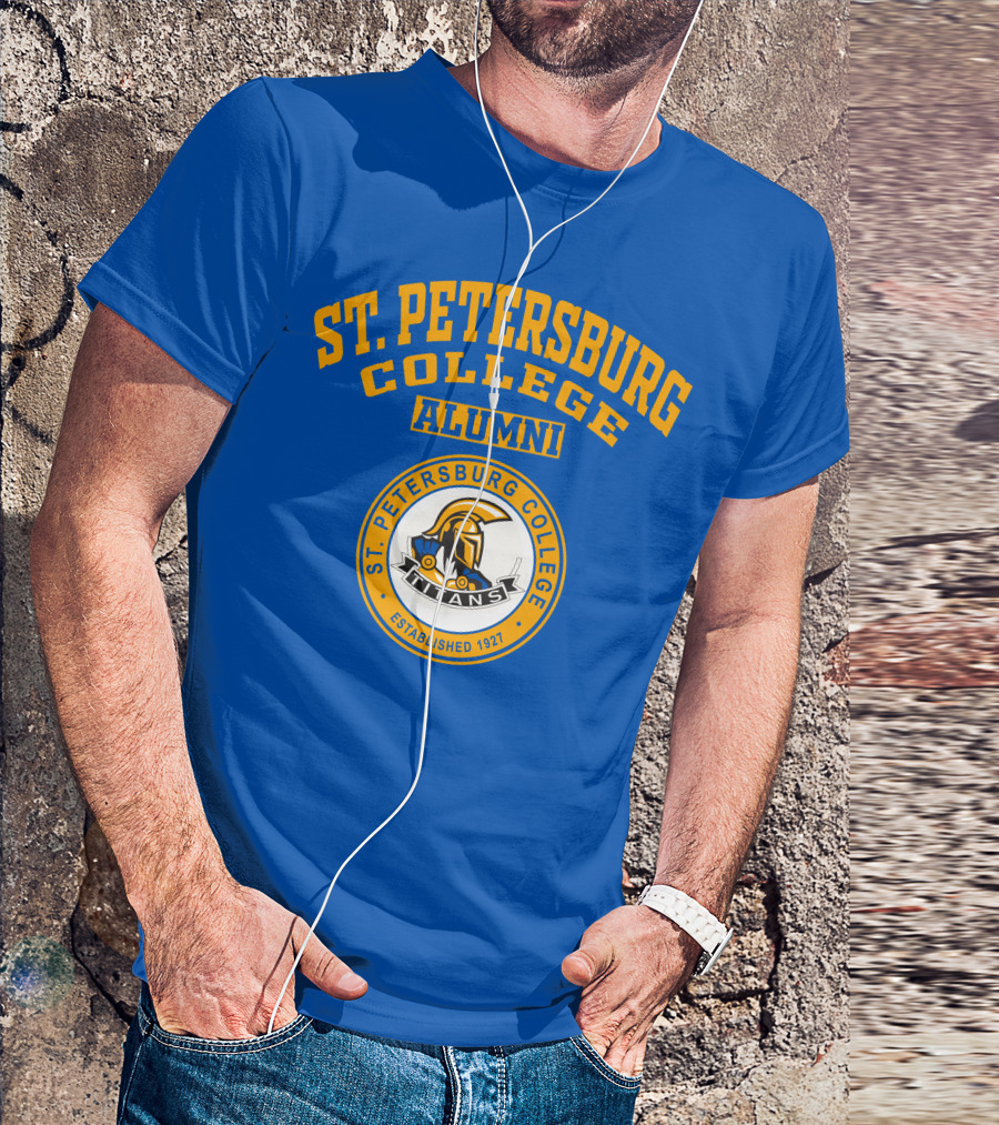St Petersburg College Alumni Titans Established 1927 T-Shirt