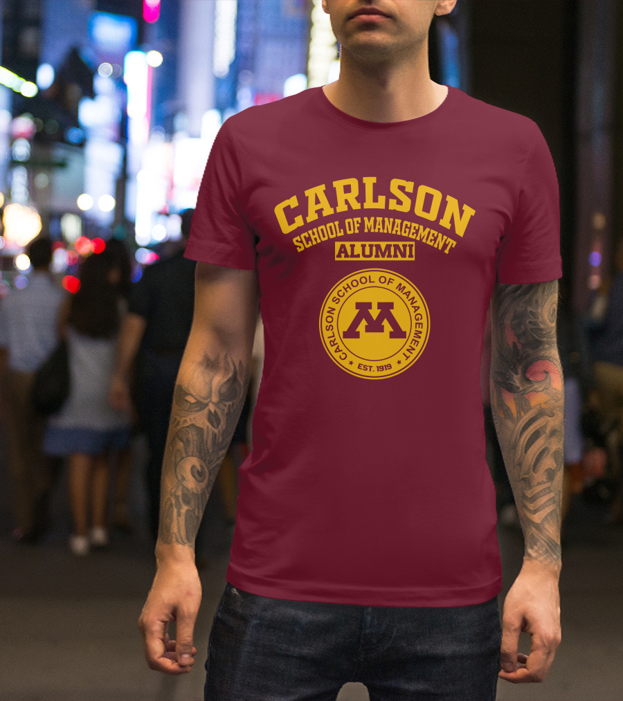 CARLSON SCHOOL OF MANAGEMENT ALUMNI EST. 1919 T-Shirt