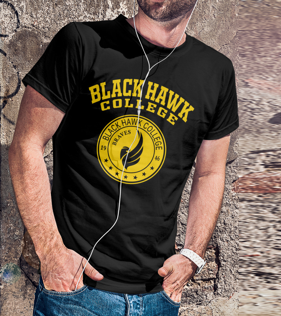 BLACK HAWK COLLEGE BRAVES 1946 STAR CREST T-Shirt