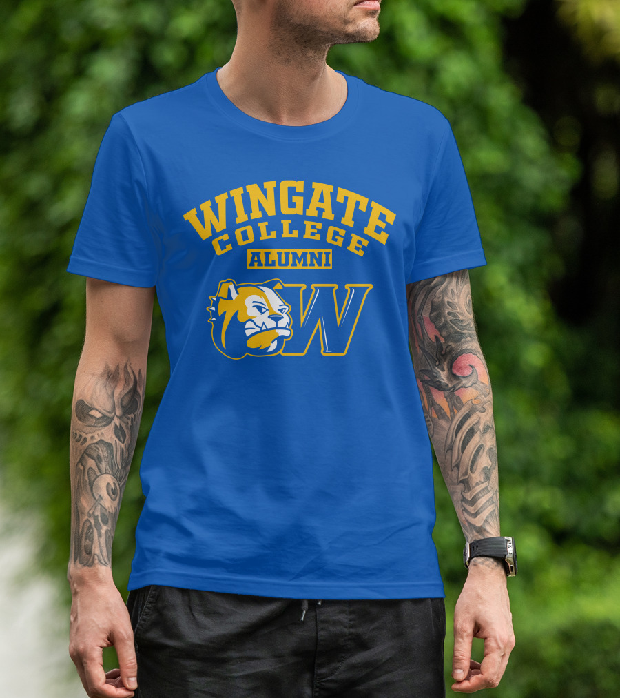 Wingate College Alumni Bulldog Mascot W T-Shirt