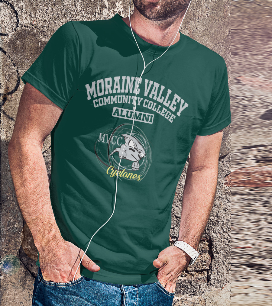 Moraine Valley Community College Alumni MVCC Cyclones T-Shirt