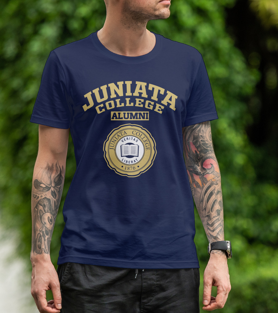 Juniata College Alumni Veritas Liberat Emblem 1876 T-Shirt