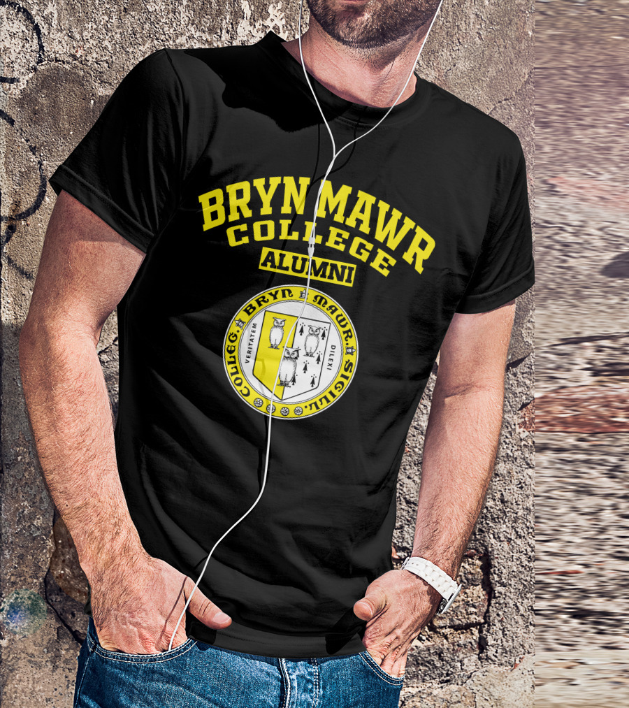 BRYN MAWR COLLEGE ALUMNI VERITATEM DILEXI SIGILLUM OWL SEAL T-Shirt