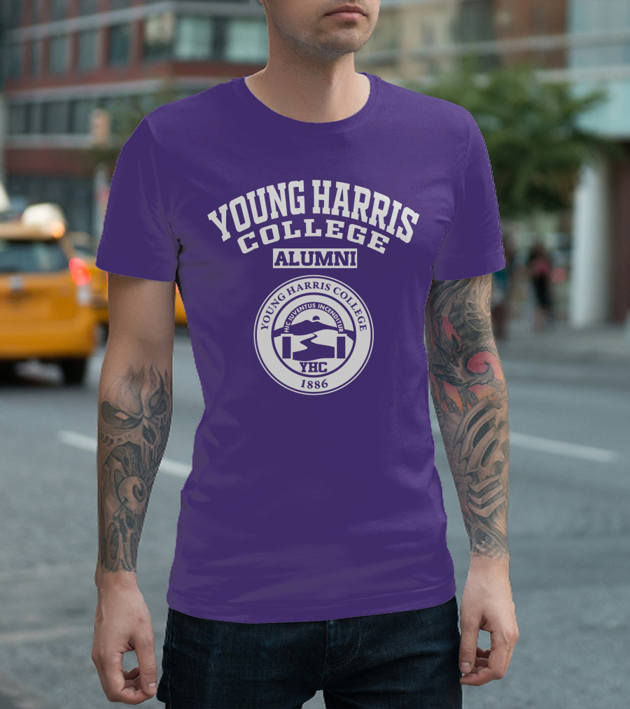 Young Harris College Alumni YHC 1886 T-Shirt