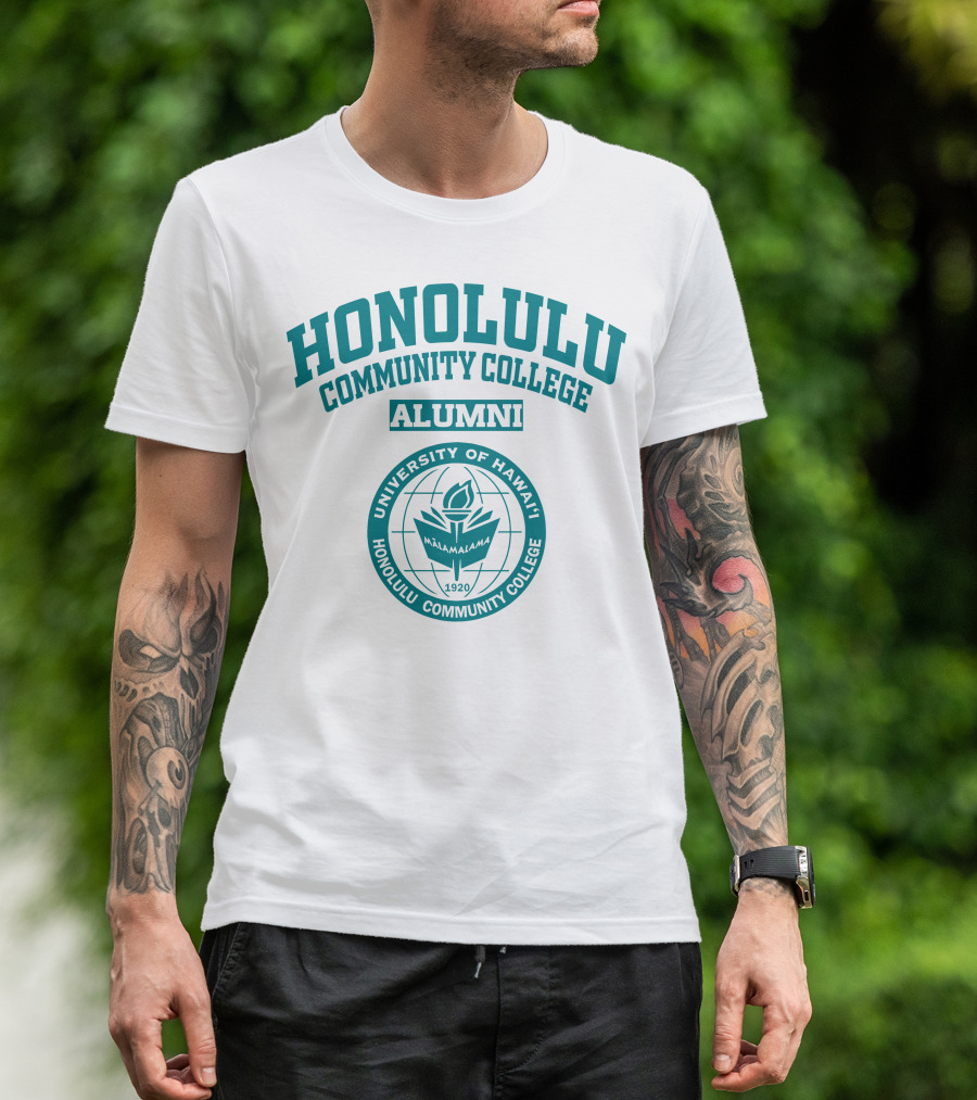 Honolulu Community College Alumni University Of Hawai'i Mālamalama 1920 T-Shirt