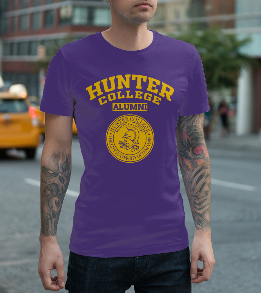 Hunter College Alumni Mihi Cura Futuri Seal The City University of New York T-Shirt