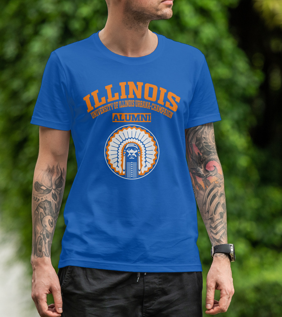 ILLINOIS UNIVERSITY OF ILLINOIS URBANA-CHAMPAIGN ALUMNI T-Shirt