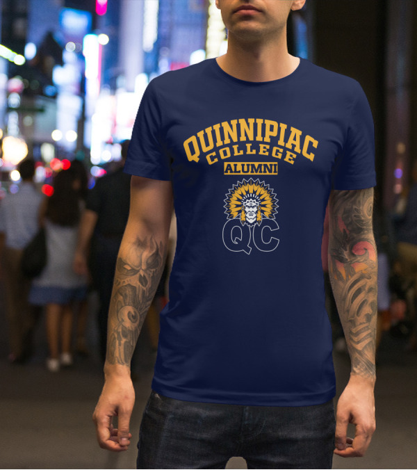 QUINNIPIAC COLLEGE ALUMNI QC T-Shirt