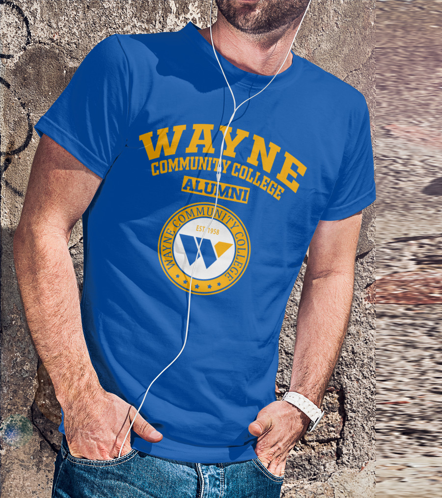 Wayne Community College Alumni EST. 1958 T-Shirt