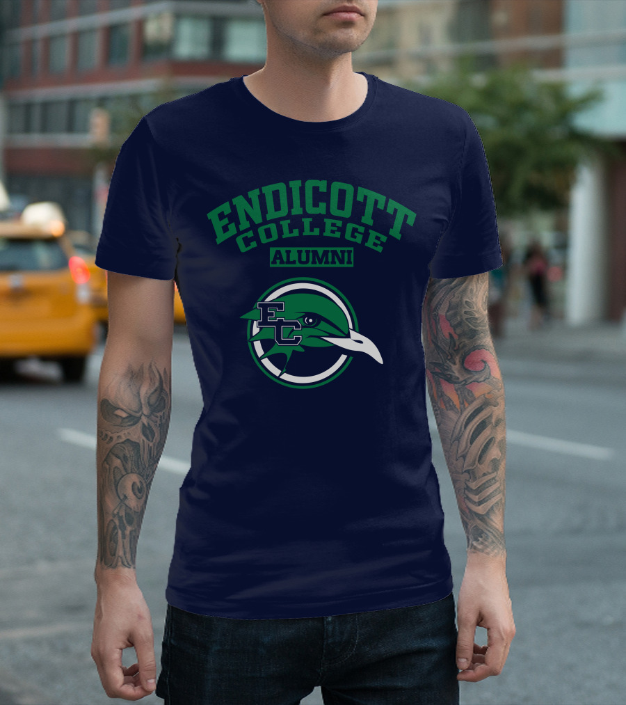 ENDICOTT COLLEGE ALUMNI EC LOGO EMBLEM T-Shirt