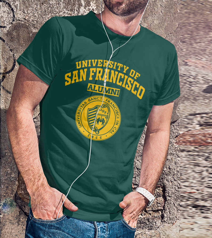 UNIVERSITY OF SAN FRANCISCO ALUMNI UNIVERSITAS SANCTI FRANCISCI IN CAL 1855 USF T-Shirt
