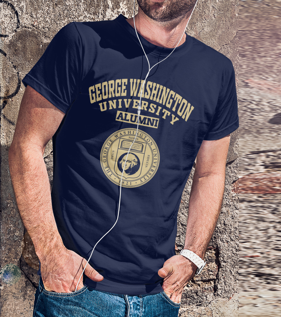 George Washington University Alumni 1821 Seal Nobis Deus Fiducia T-Shirt