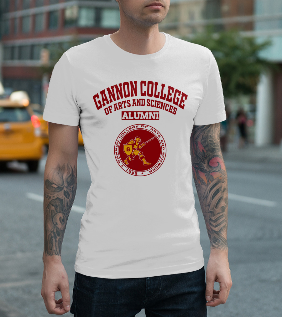 Gannon College Of Arts And Sciences Alumni 1925 Knight Emblem T-Shirt