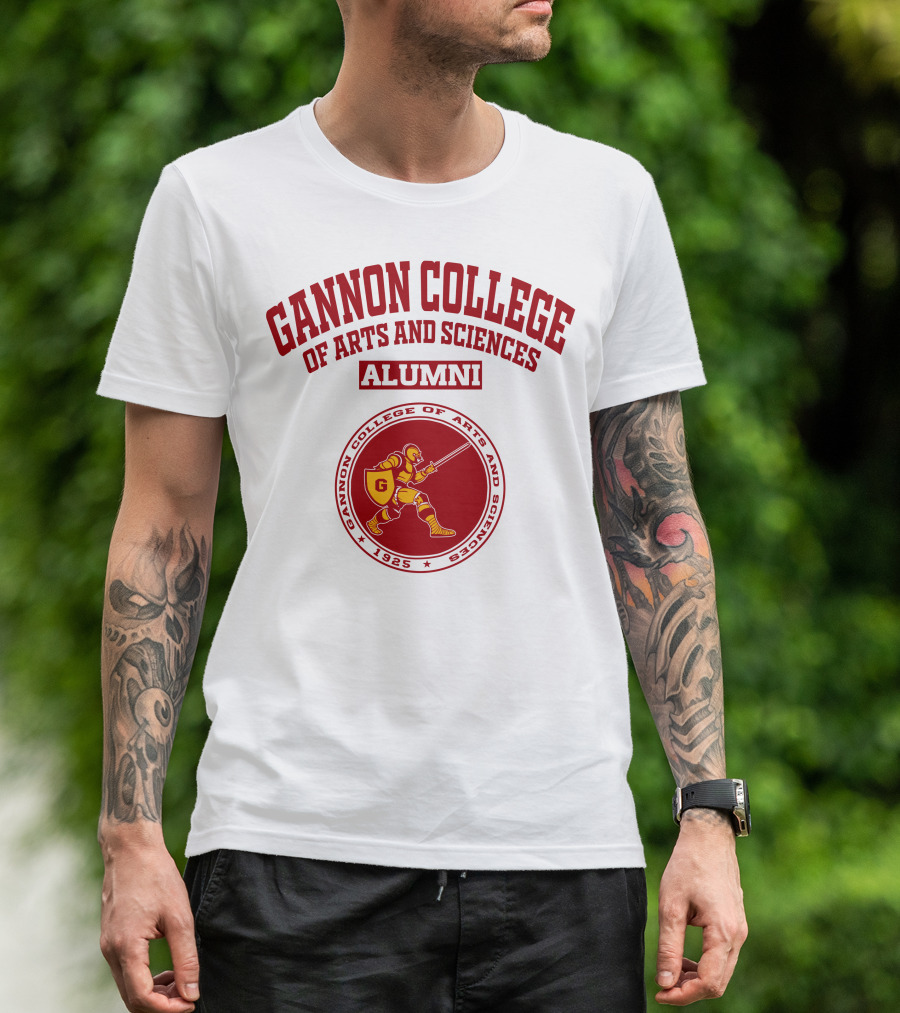 Gannon College Of Arts And Sciences Alumni 1925 Knight Emblem T-Shirt