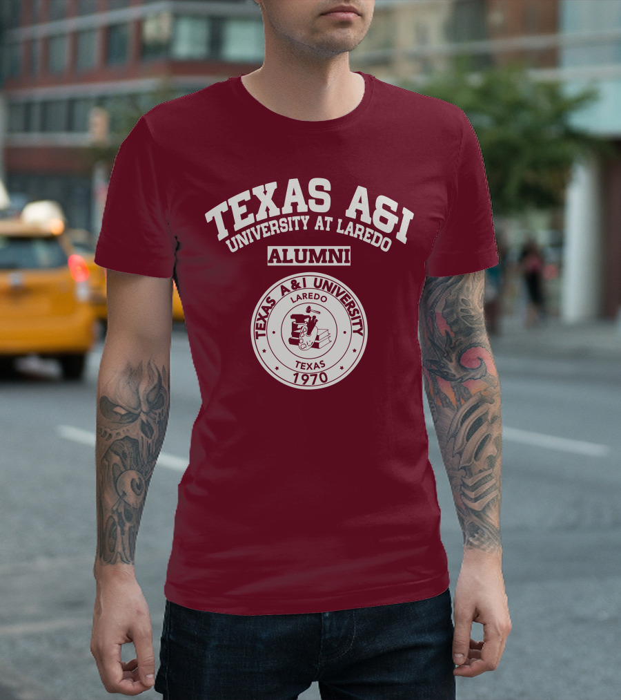 Texas A&I University at Laredo Alumni 1970 T-Shirt