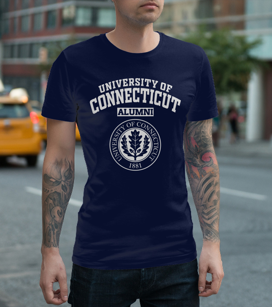 UNIVERSITY OF CONNECTICUT ALUMNI 1881 Oak Leaf Seal T-Shirt