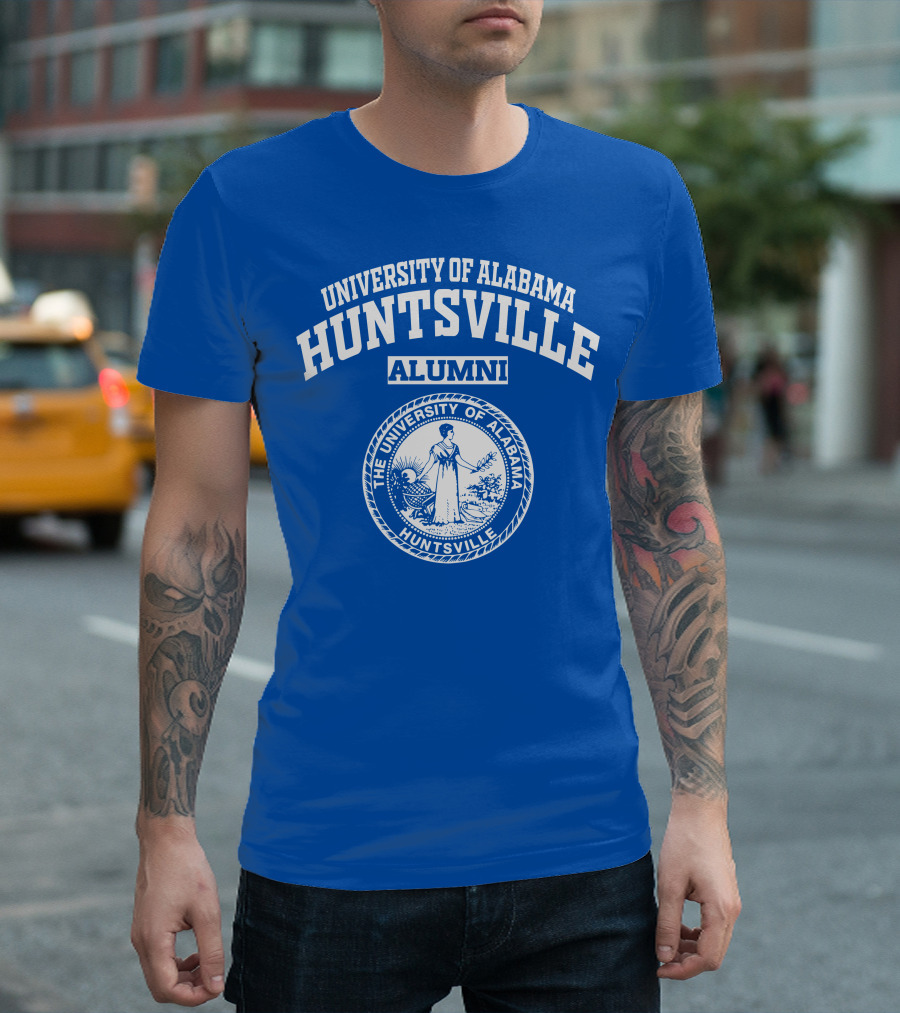 UNIVERSITY OF ALABAMA HUNTSVILLE ALUMNI THE UNIVERSITY OF ALABAMA HUNTSVILLE T-Shirt