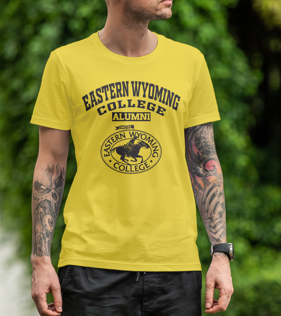 EASTERN WYOMING COLLEGE ALUMNI LANCERS RIDER T-Shirt