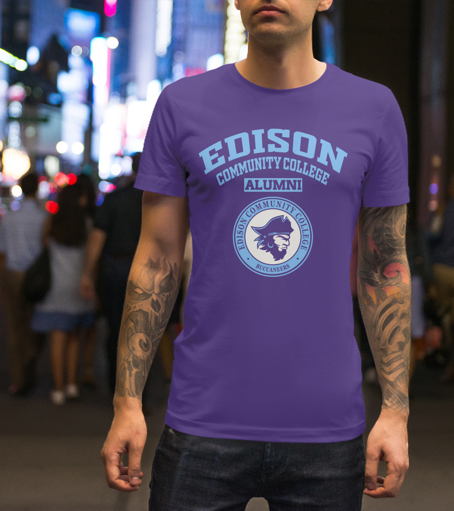 Edison Community College Alumni Buccaneers T-Shirt