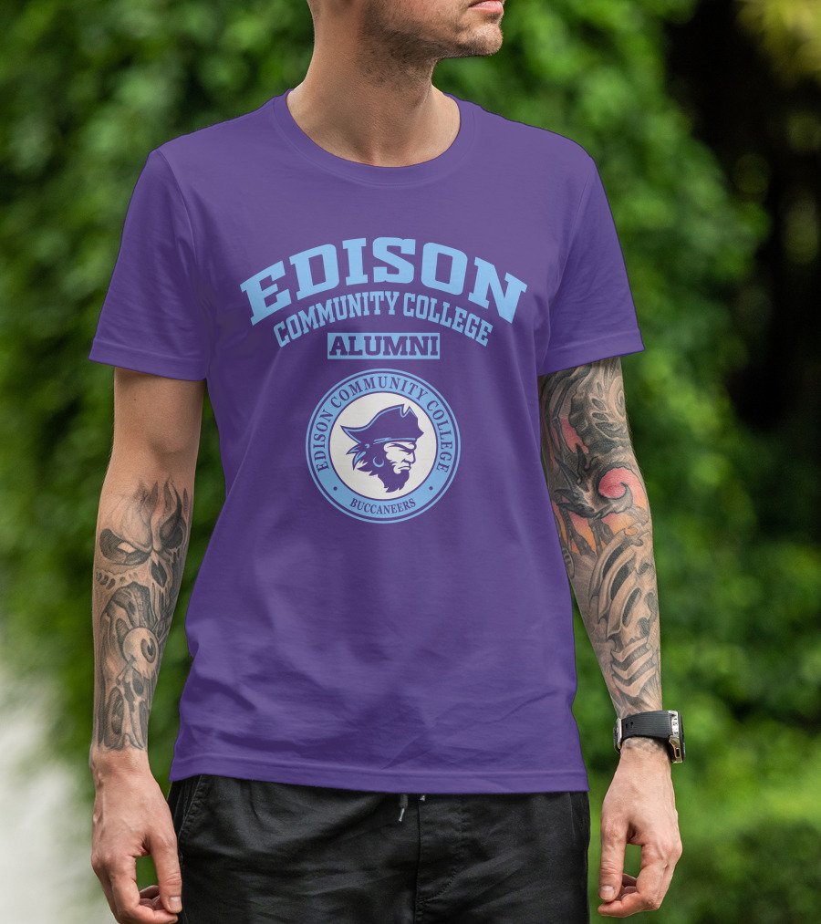 Edison Community College Alumni Buccaneers T-Shirt