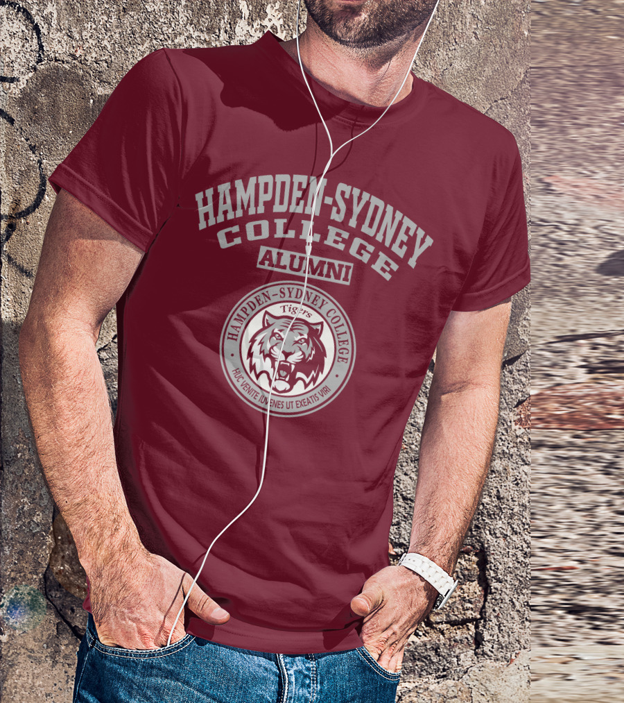 Hampden–Sydney College Alumni Tigers Huc Venite Iuvenes Ut Exeatis Viri T-Shirt