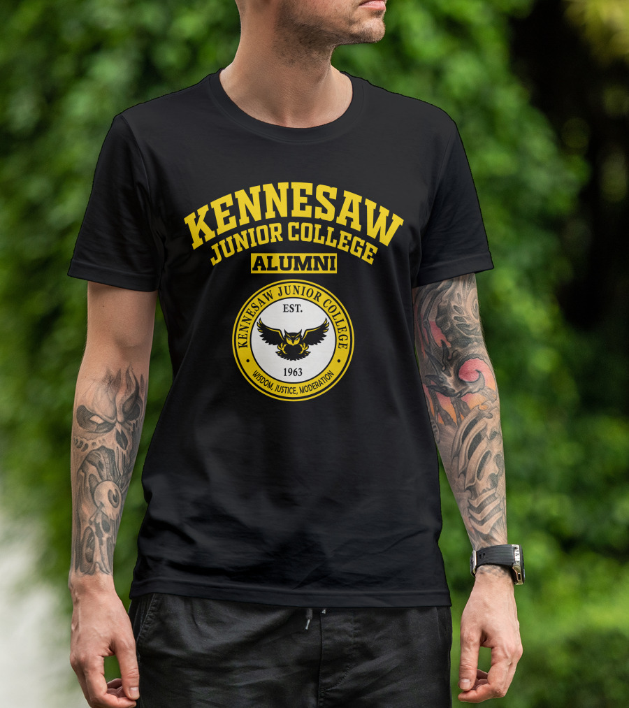 Kennesaw Junior College Alumni 1963 Wisdom Justice Moderation Owl T-Shirt