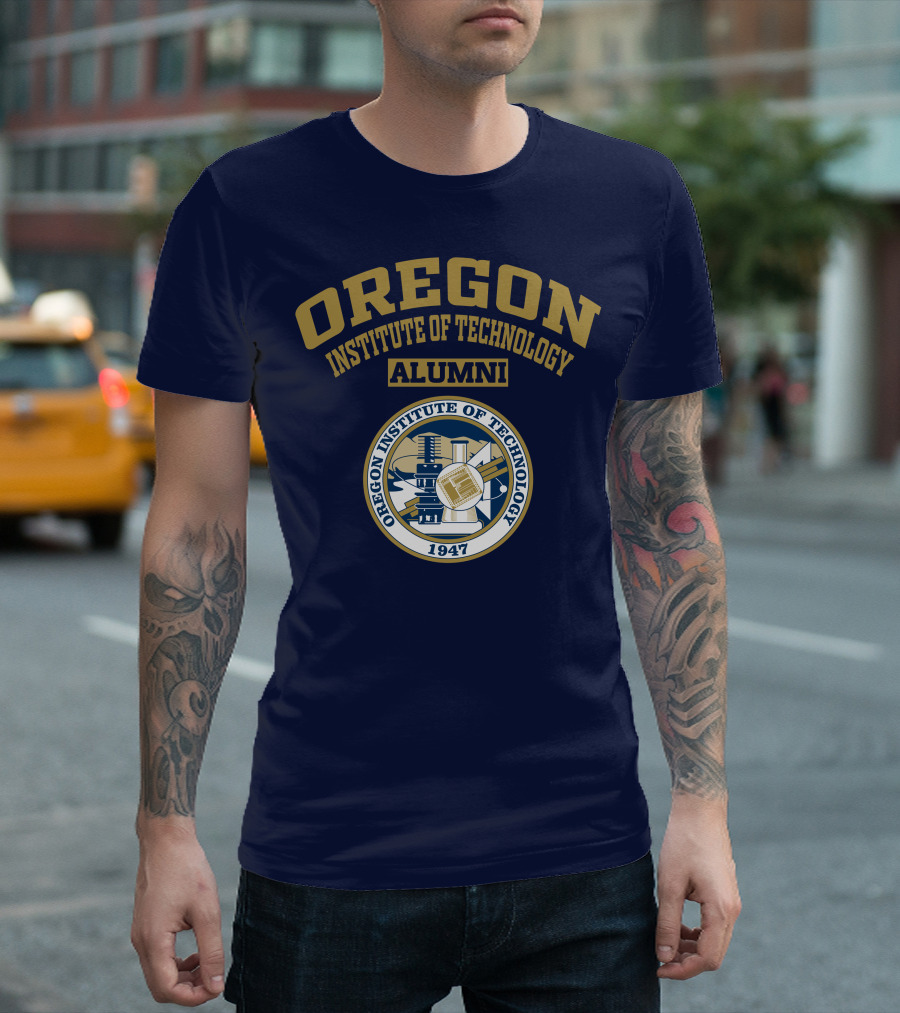 Oregon Institute of Technology Alumni 1947 Crest T-Shirt