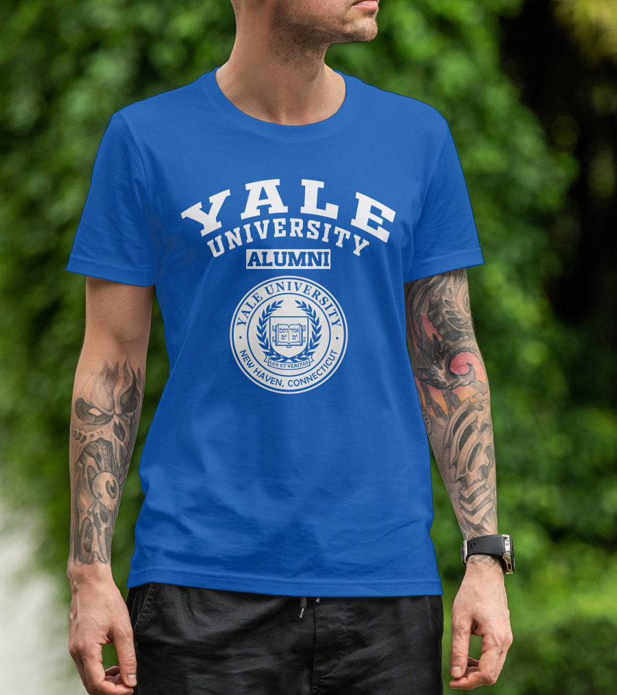 Yale University Alumni Seal New Haven Connecticut Lux Et Veritas T-Shirt