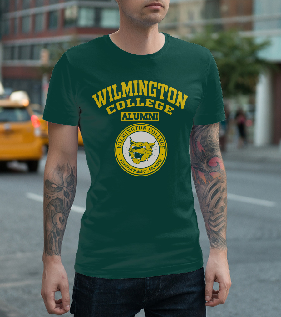 Wilmington College Alumni Wilmington Manor Delaware Wildcats T-Shirt