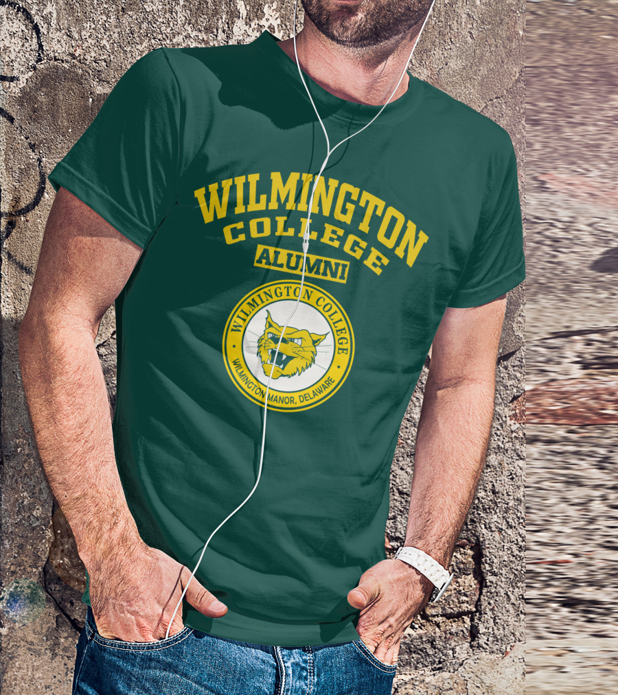 Wilmington College Alumni Wilmington Manor Delaware Wildcats T-Shirt