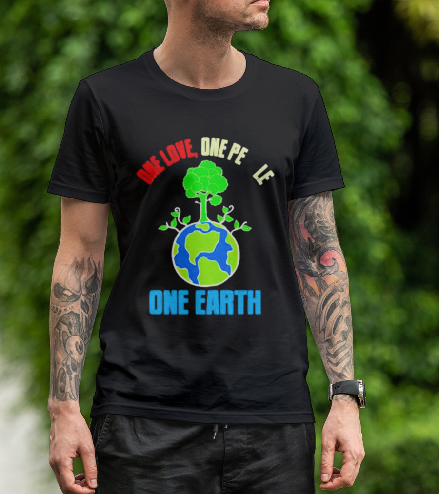 One Love One People One Earth Green Tree Globe Earth Day T-Shirt