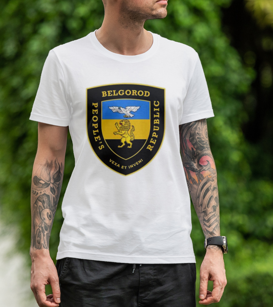 Saint Javelin Belgorod People’s Republic Vexa Et Inveni Lion And Eagle Crest T-Shirt