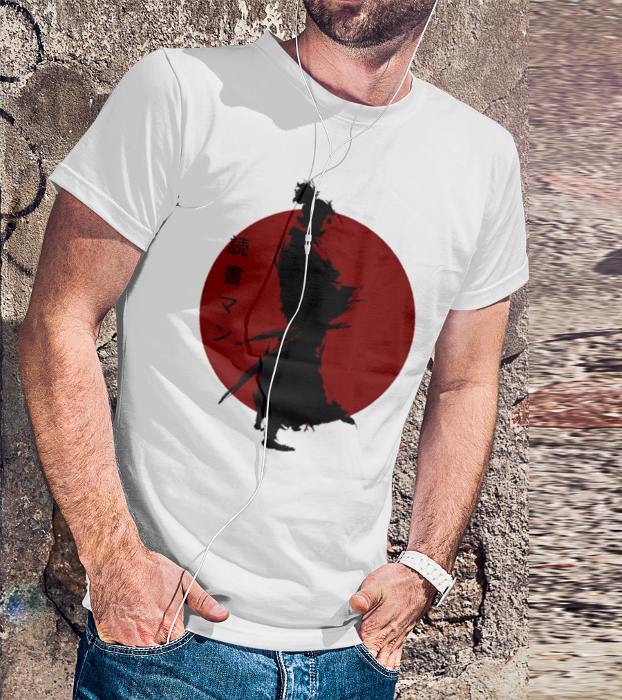 Miyamoto Musashi Samurai Silhouette Red Sun Kanji Reading Man T-Shirt