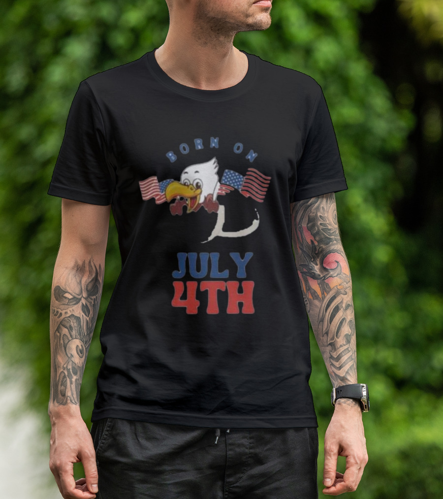 Born On July 4th Duck With American Flags T-Shirt