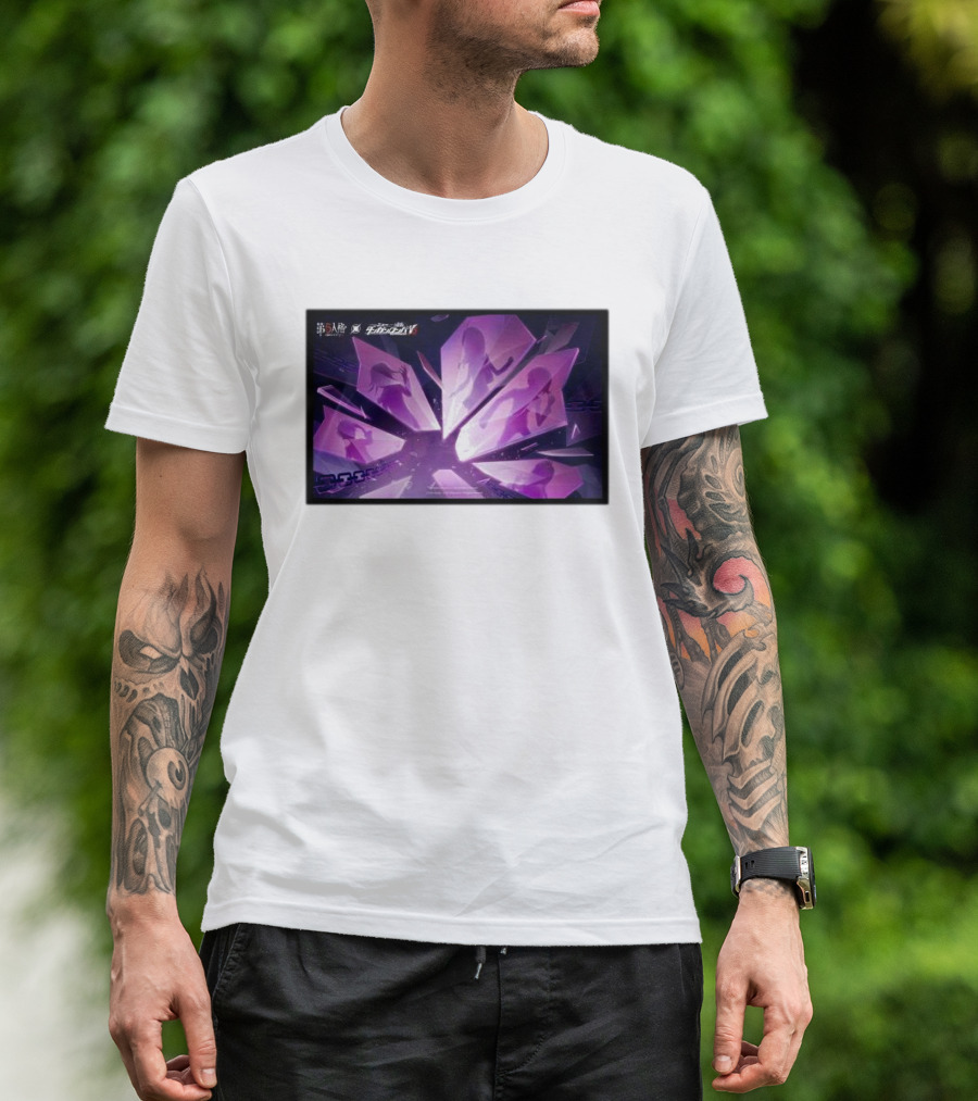 Persona 5 Crossover Danganronpa V3 Collaboration Purple Shattered Glass Motif T-Shirt