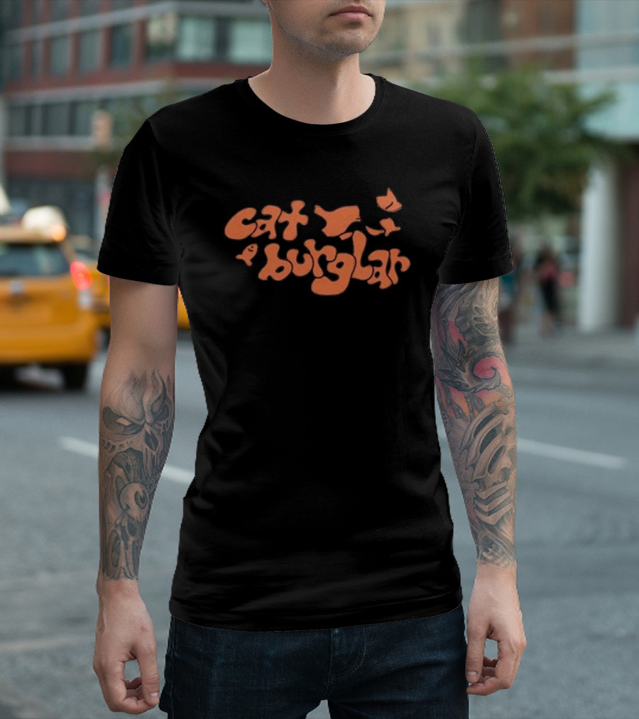 Cat Burglar Retro Style Playful Kitty T-Shirt